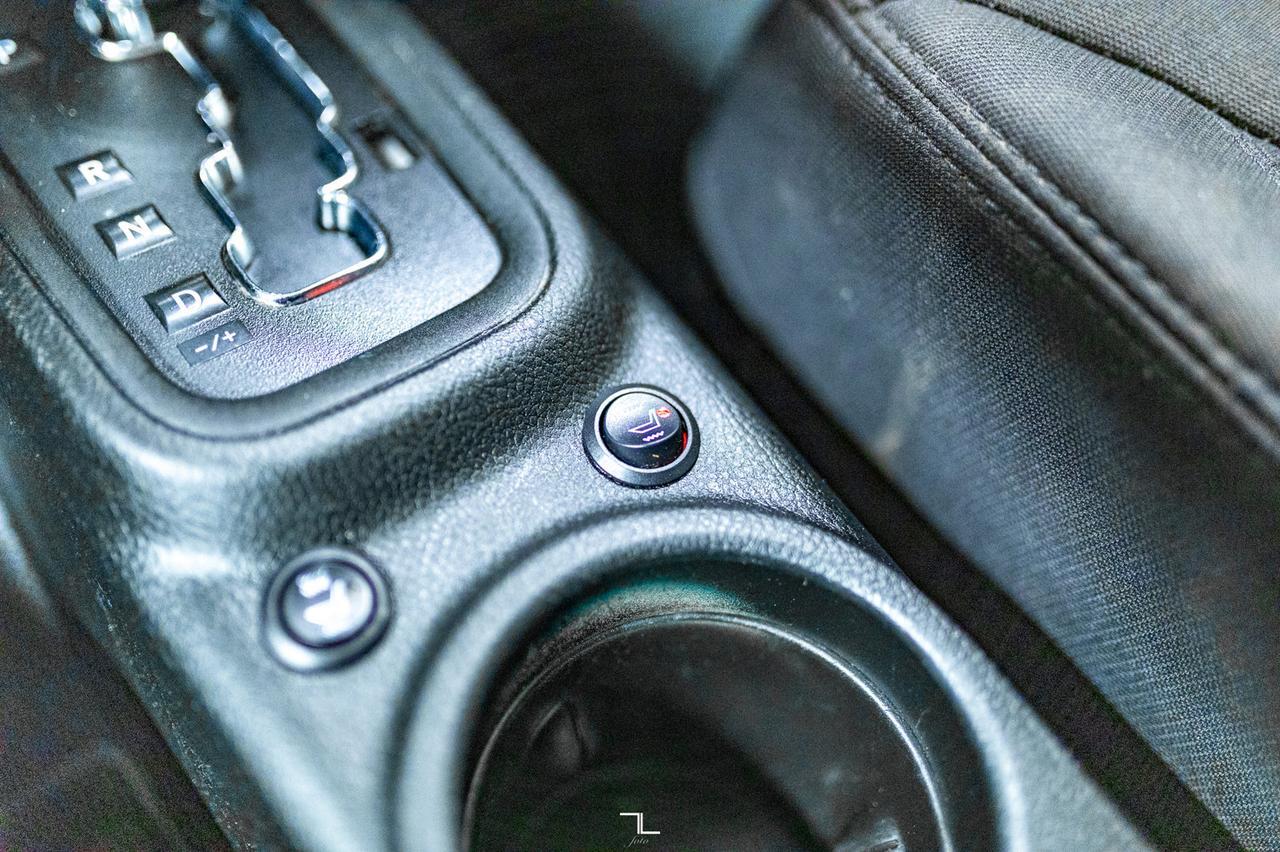 2018 Jeep Wrangler JK Unlimited 4x4 Willys Red Deer AB