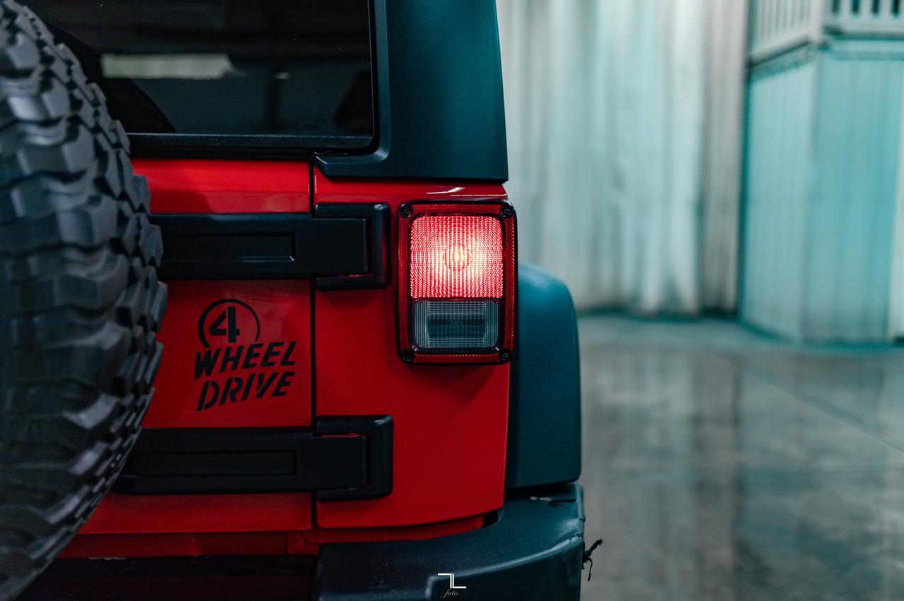 2018 Jeep Wrangler JK Unlimited 4x4 Willys Wheeler Red Deer AB