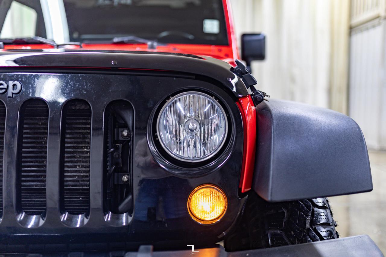 2018 Jeep Wrangler JK Unlimited 4x4 Willys Wheeler Red Deer AB