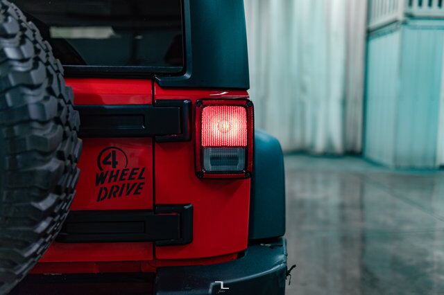 2018 Jeep Wrangler JK Unlimited 4x4 Willys Wheeler Red Deer AB