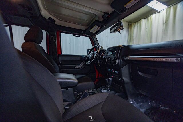 2018 Jeep Wrangler JK Unlimited 4x4 Willys Wheeler Red Deer AB