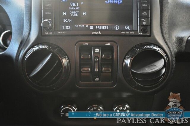 2018 Jeep Wrangler JK Unlimited Rubicon / Recon Edition / 3.6L V6 / 4X4 / Auto Start / Heated Leather Seats / Navigation / Alpine Speakers / Back Up Camera / Outlaw Wheels / 3 Piece Hard Top / Roof Rack / Tow Pkg / 20 MPG Anchorage AK