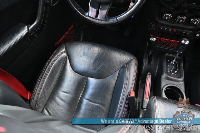 2018 Jeep Wrangler JK Unlimited Rubicon / Recon Edition / 3.6L V6 / 4X4 / Auto Start / Heated Leather Seats / Navigation / Alpine Speakers / Back Up Camera / Outlaw Wheels / 3 Piece Hard Top / Roof Rack / Tow Pkg / 20 MPG Anchorage AK