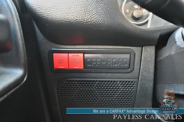 2018 Jeep Wrangler JK Unlimited Rubicon / Recon Edition / 3.6L V6 / 4X4 / Auto Start / Heated Leather Seats / Navigation / Alpine Speakers / Back Up Camera / Outlaw Wheels / 3 Piece Hard Top / Roof Rack / Tow Pkg / 20 MPG Anchorage AK