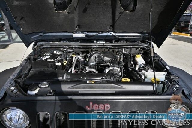 2018 Jeep Wrangler JK Unlimited Rubicon / Recon Edition / 3.6L V6 / 4X4 / Auto Start / Heated Leather Seats / Navigation / Alpine Speakers / Back Up Camera / Outlaw Wheels / 3 Piece Hard Top / Roof Rack / Tow Pkg / 20 MPG Anchorage AK