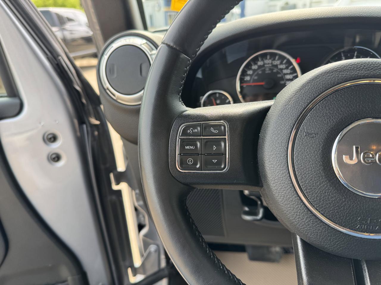 2018 Jeep Wrangler JK Unlimited Sahara 4x4 | Low KMs | V6 | NAV | Remote Start | Hardtop Redwater AB