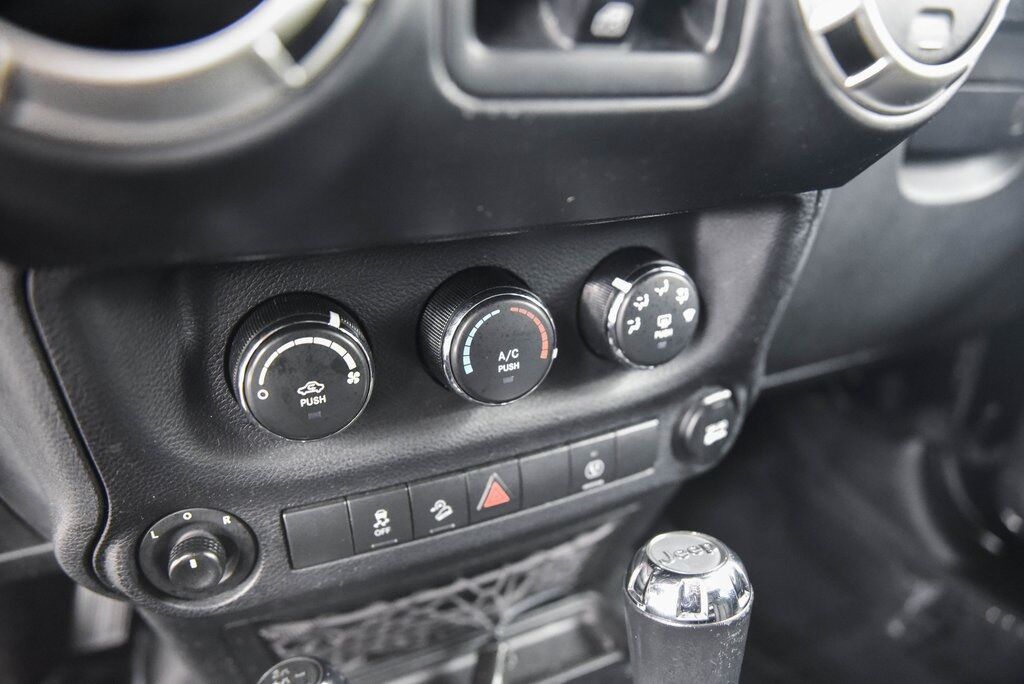 2018 Jeep Wrangler JK Unlimited Sahara AKRON OH