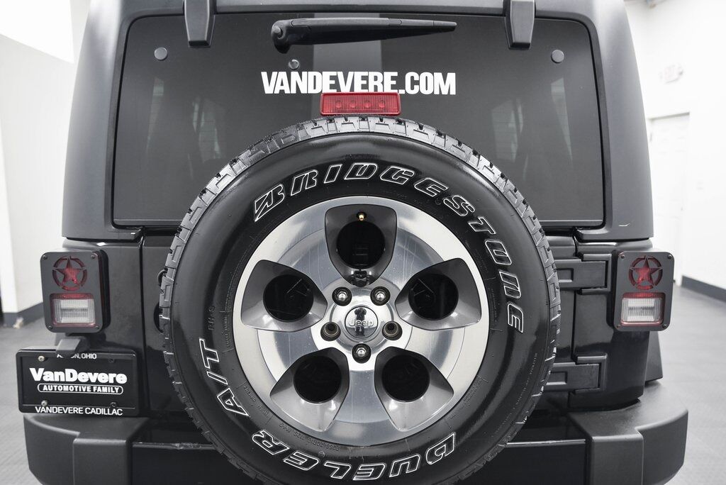 2018 Jeep Wrangler JK Unlimited Sahara AKRON OH