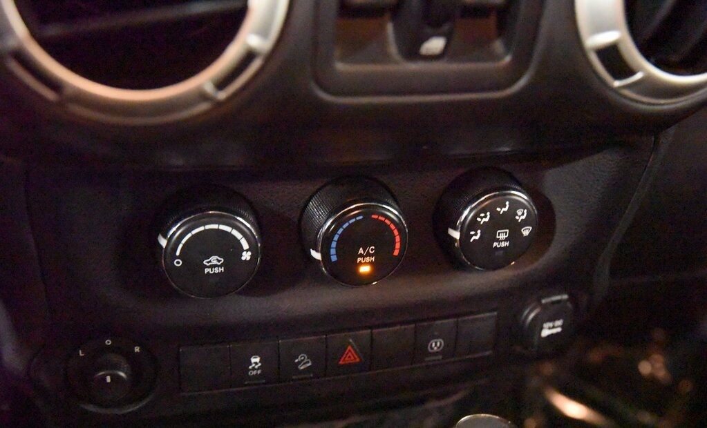 2018 Jeep Wrangler JK Unlimited Sahara Akron OH