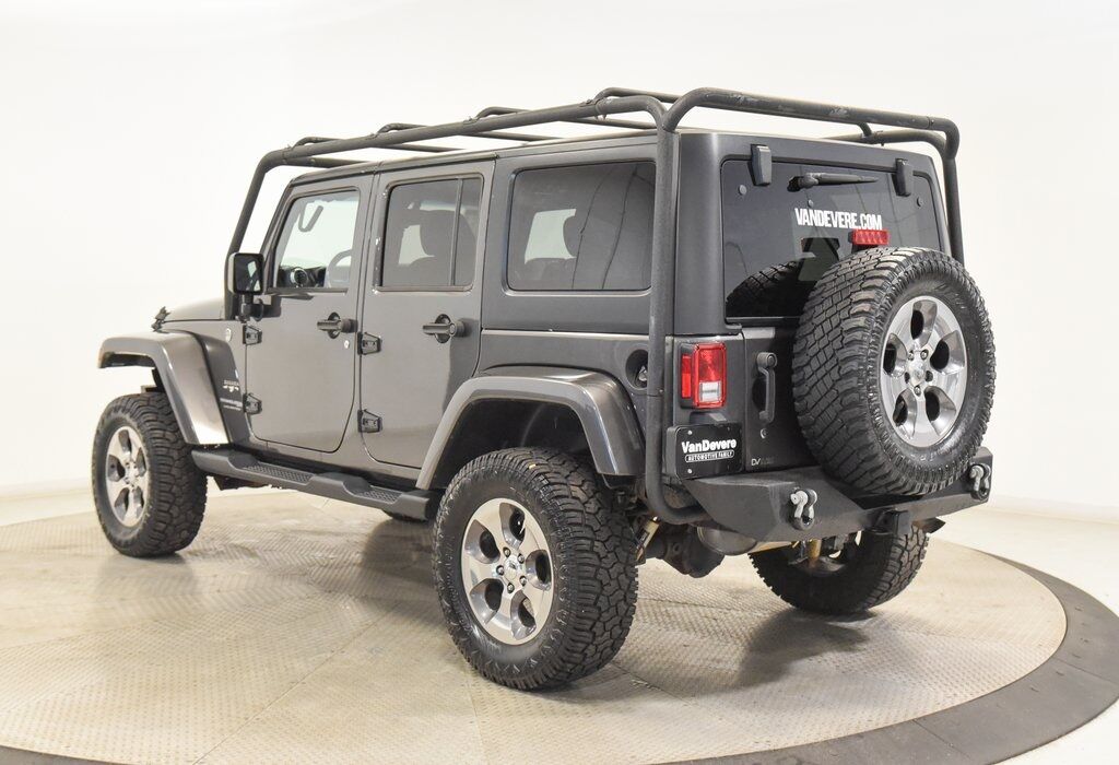 2018 Jeep Wrangler JK Unlimited Sahara Akron OH
