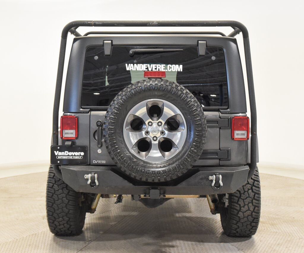 2018 Jeep Wrangler JK Unlimited Sahara Akron OH