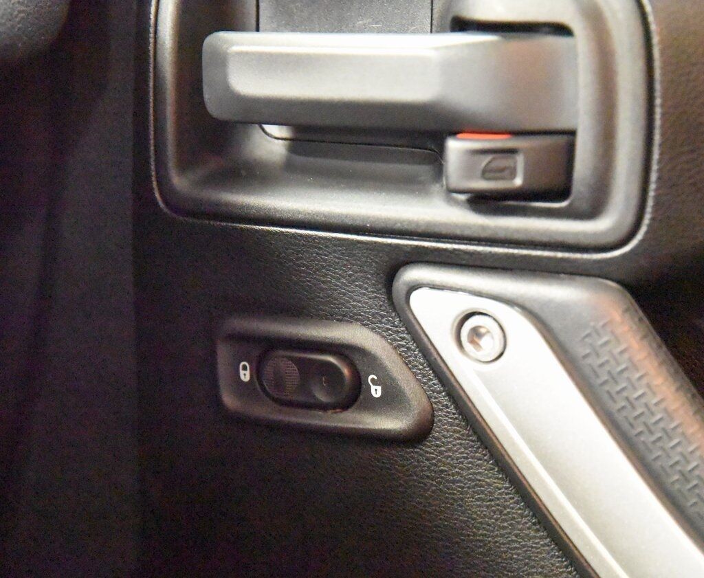 2018 Jeep Wrangler JK Unlimited Sahara Akron OH