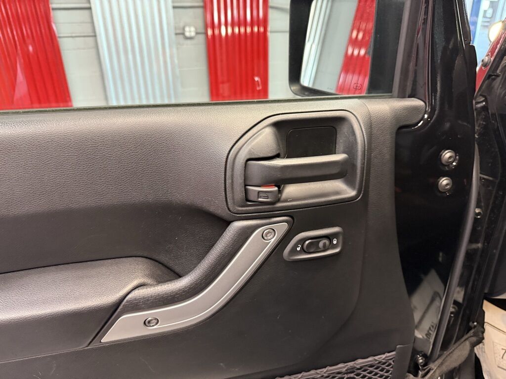 2018 Jeep Wrangler JK Unlimited Sahara Royal Oak MI