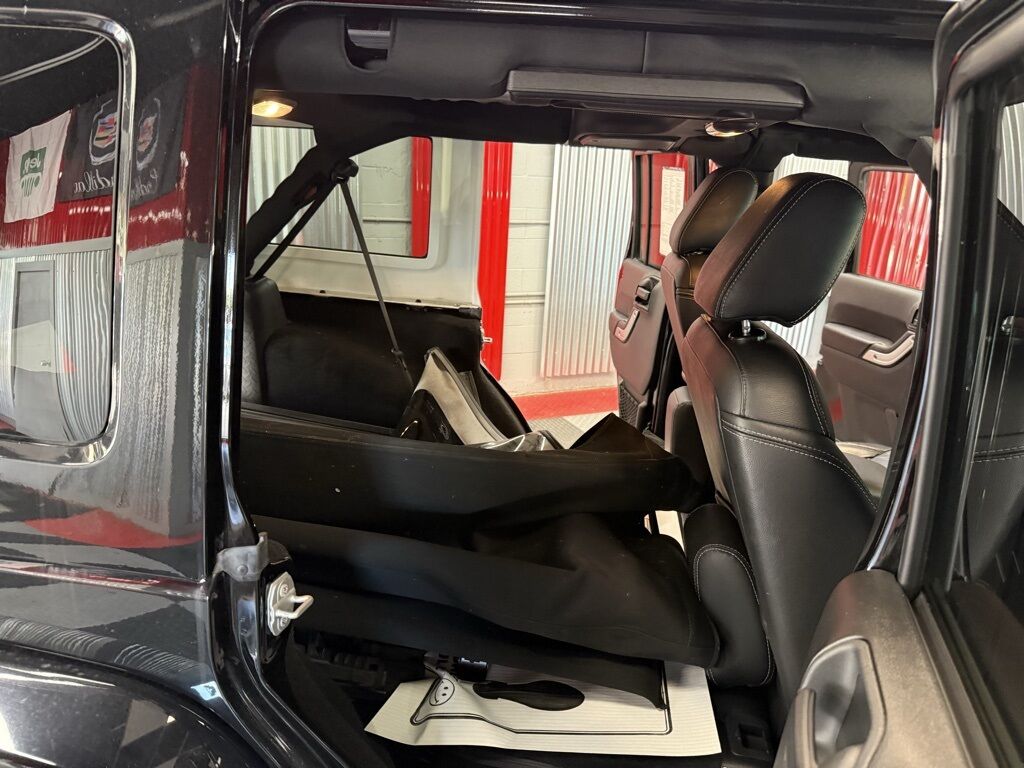 2018 Jeep Wrangler JK Unlimited Sahara Royal Oak MI