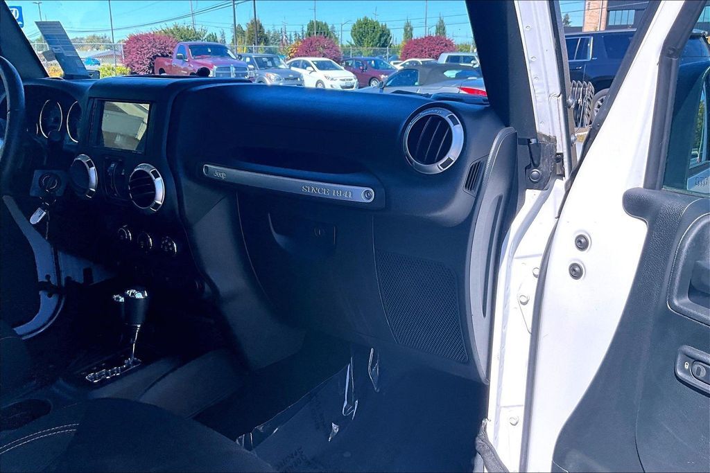 2018 Jeep Wrangler JK Unlimited Sahara OR