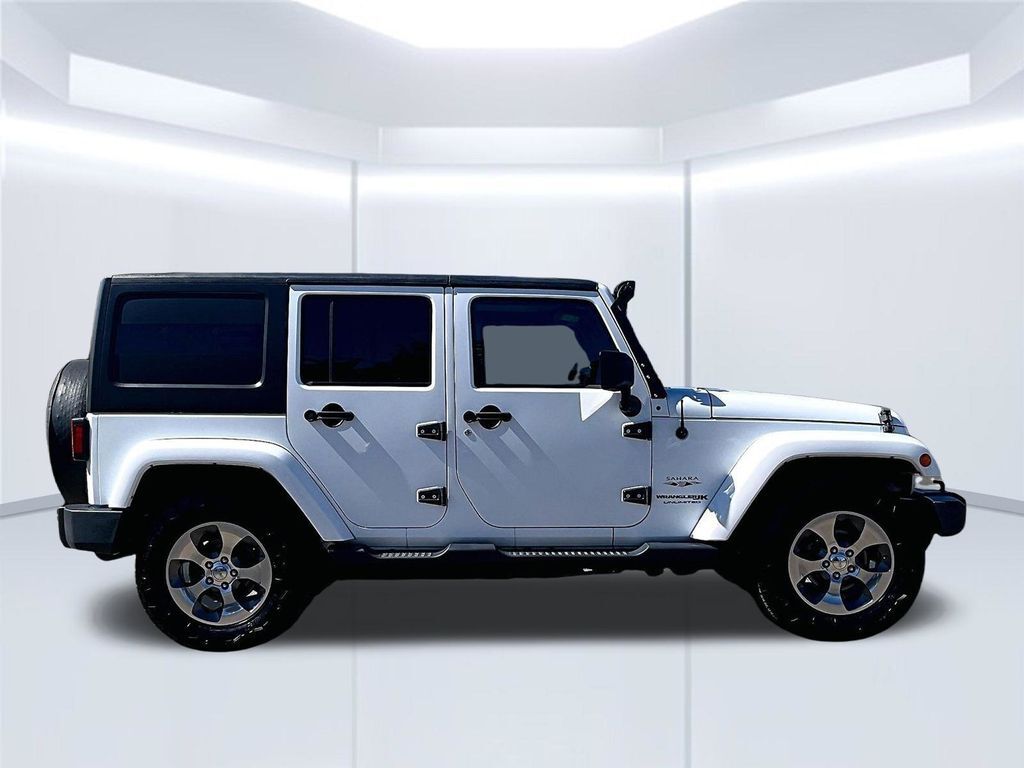 2018 Jeep Wrangler JK Unlimited Sahara OR