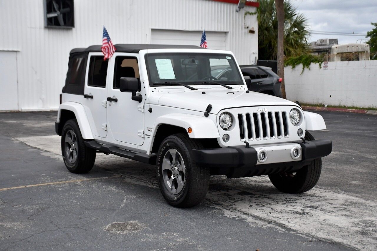 2018 Jeep Wrangler JK Unlimited Sahara