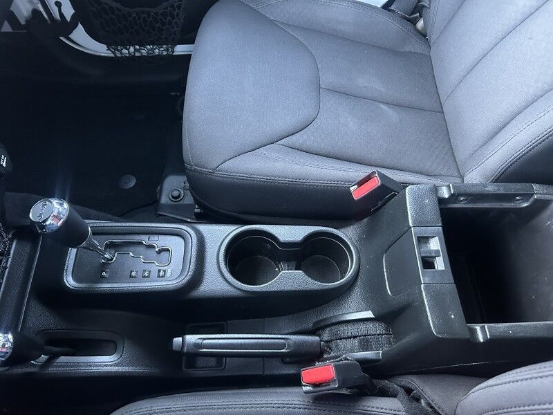 2018 Jeep Wrangler JK Unlimited Sport - LOCAL TRADE IN - FULLY SERVICED Webster MA