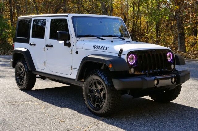 2018 Jeep Wrangler JK Unlimited Willys Wheeler 4X4 / Hard Top! High Point NC