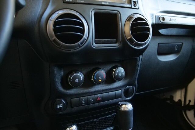 2018 Jeep Wrangler JK Unlimited Willys Wheeler 4X4 / Hard Top! High Point NC