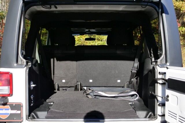 2018 Jeep Wrangler JK Unlimited Willys Wheeler 4X4 / Hard Top! High Point NC