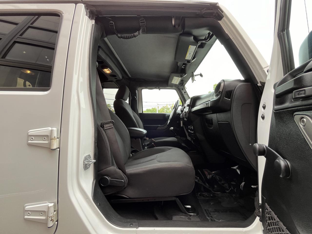 2018 Jeep Wrangler Unlimited Willys Wheeler photo 43