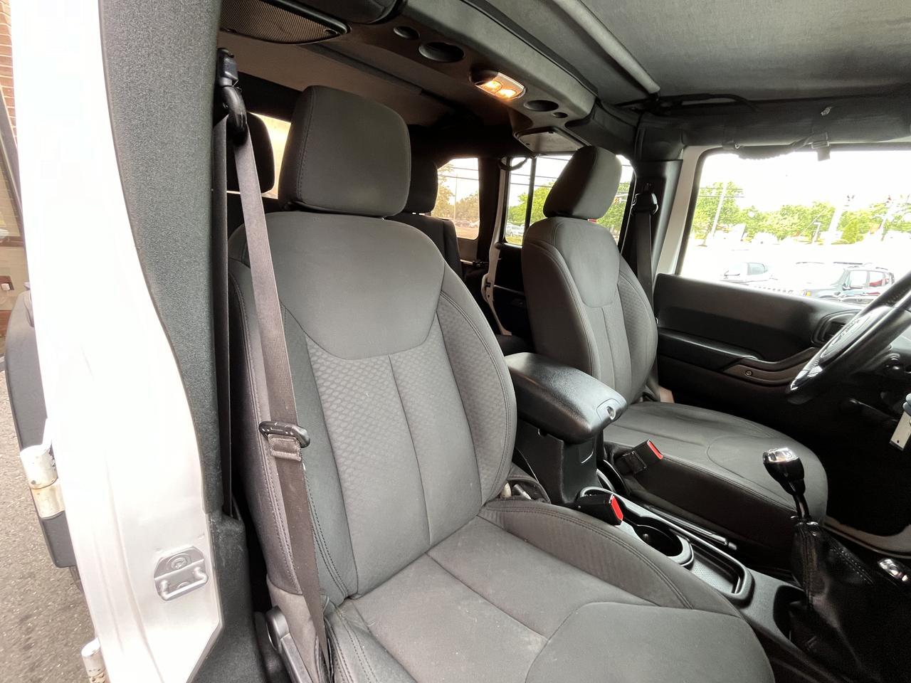 2018 Jeep Wrangler Unlimited Willys Wheeler photo 44
