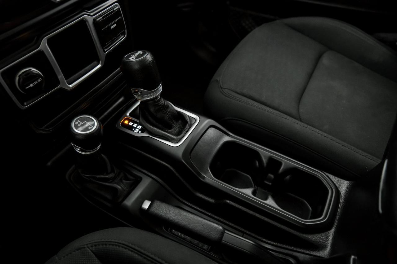 2018 Jeep Wrangler UNLIMITED SPORT 4WD AUTOMATIC HARD TOP CONVERTIBLE REAR CAMERA K Carrollton TX