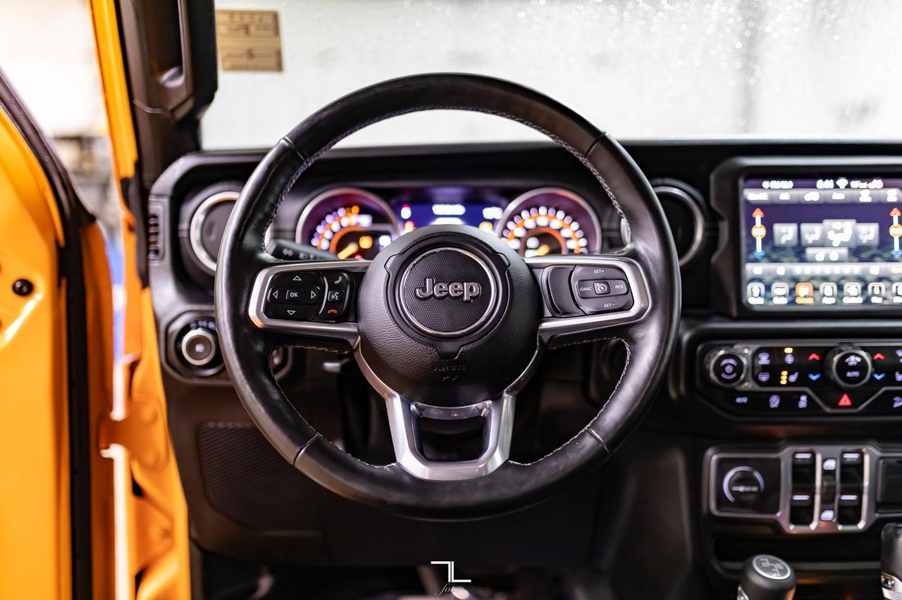 2018 Jeep Wrangler Unlimited 4x4 Sahara Leather Nav BCam Lift Red Deer AB