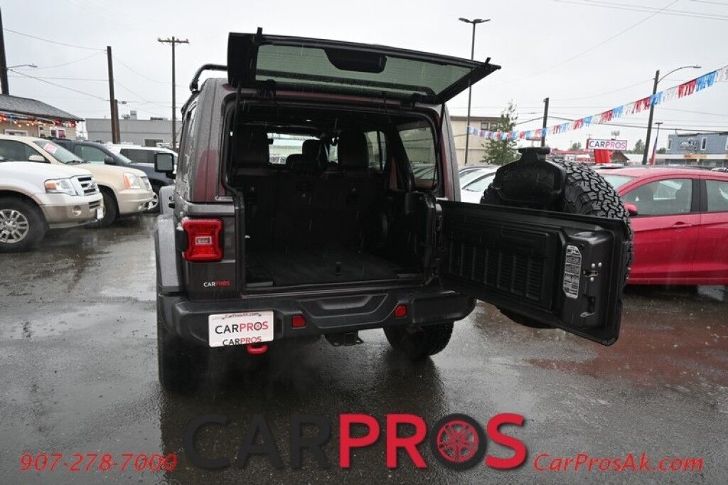 2018 Jeep Wrangler Unlimited Rubicon - 3.6L V6 - Automatic - 4X4 - Leather Seats - Remote Start - Keyless Entry - Push To Start - LED Headlights - Backup Camera - Bluetooth - Hard Top - Tow Package Anchorage AK