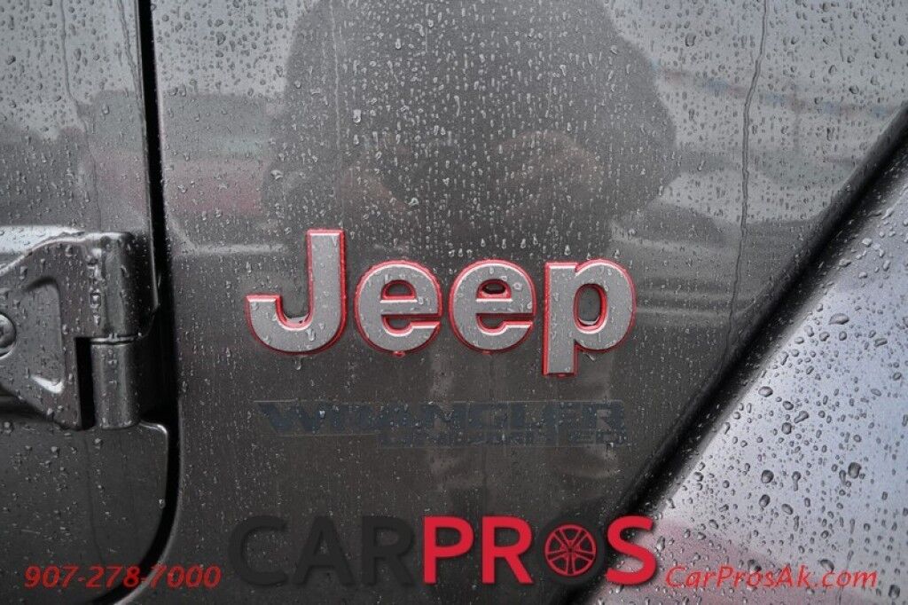 2018 Jeep Wrangler Unlimited Rubicon - 3.6L V6 - Automatic - 4X4 - Leather Seats - Remote Start - Keyless Entry - Push To Start - LED Headlights - Backup Camera - Bluetooth - Hard Top - Tow Package Anchorage AK