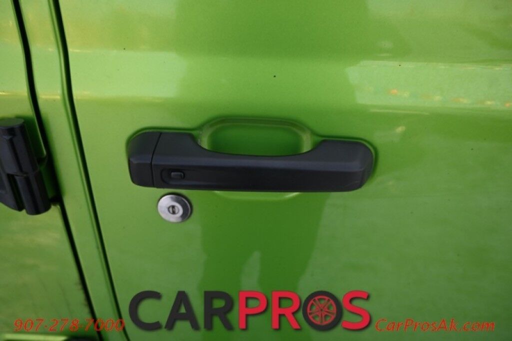 2018 Jeep Wrangler Unlimited Rubicon - 3rd Gen Dana 44 HD Wide Axles - Heated Seats - Heated Steering Wheel - Remote Start - Black Freedom Top - LED Lighting Group - Block Heater - Tow Package Anchorage AK