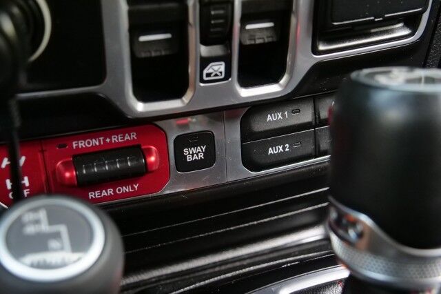 2018 Jeep Wrangler Unlimited Rubicon 4X4 / $15K IN UPGRADES / Leather Seats! High Point NC