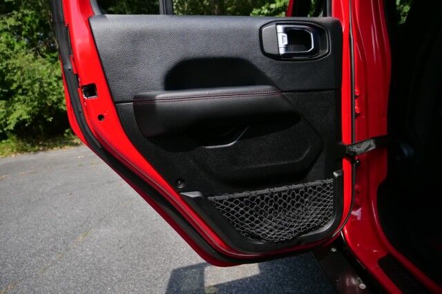 2018 Jeep Wrangler Unlimited Rubicon 4X4 / $15K IN UPGRADES / Leather Seats! High Point NC