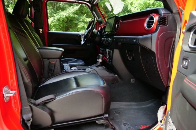 2018 Jeep Wrangler Unlimited Rubicon 4X4 / $15K IN UPGRADES / Leather Seats! High Point NC