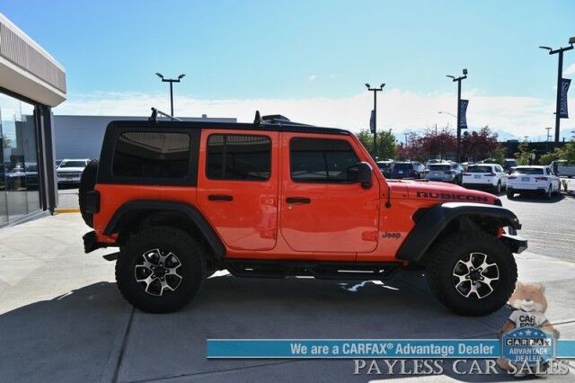 2018 Jeep Wrangler Unlimited Rubicon / 4X4 / Cold Weather Group / Auto Start / Heated Seats & Steering Wheel / Apple CarPlay & Android Auto / Back Up Camera / LED Lights / OEDRO Bumpers & Running Boards / Luggag Rack / Tow Pkg Anchorage AK