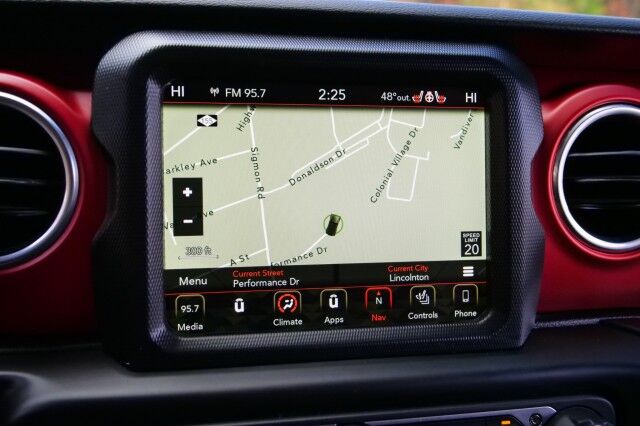 2018 Jeep Wrangler Unlimited Rubicon 4X4 / Steel Bumper Group / Heated Seats! High Point NC