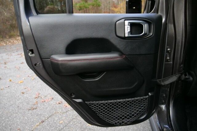 2018 Jeep Wrangler Unlimited Rubicon 4X4 / Steel Bumper Group / Heated Seats! High Point NC