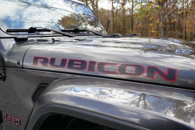 2018 Jeep Wrangler Unlimited Rubicon 4X4 / Steel Bumper Group / Heated Seats! High Point NC