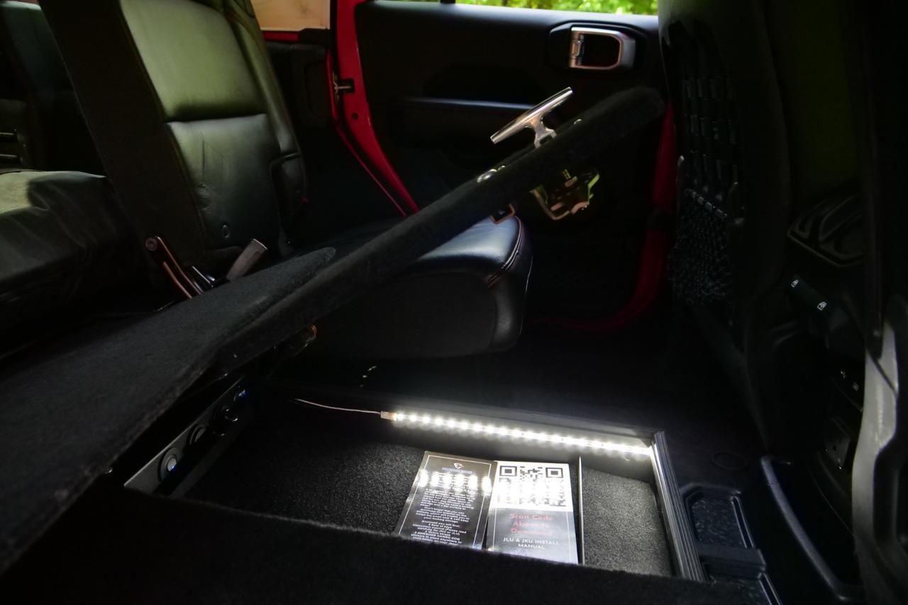 2018 Jeep Wrangler Unlimited Rubicon 4X4 / UPGRADES / Heated Leather Seats! High Point NC