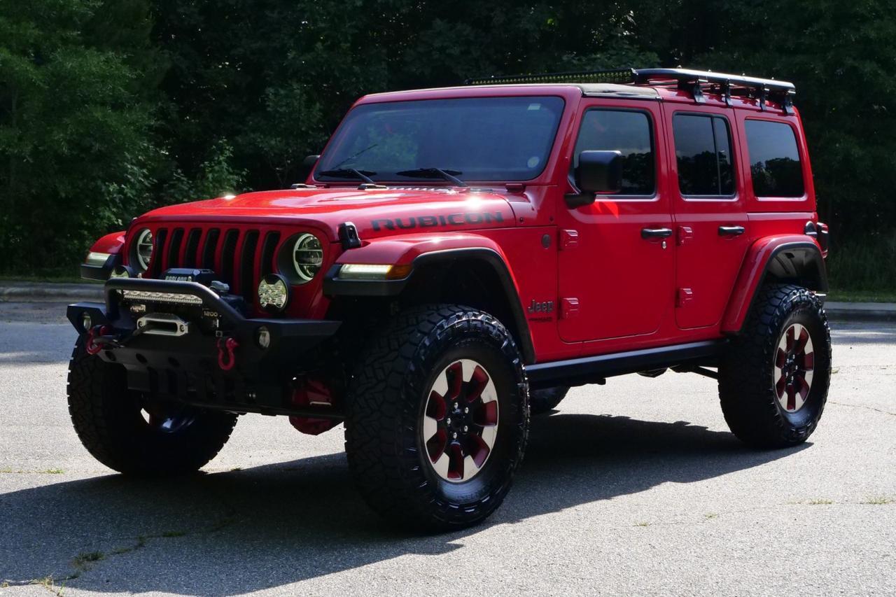 2018 Jeep Wrangler Unlimited Rubicon 4X4 / UPGRADES / Heated Leather Seats! High Point NC
