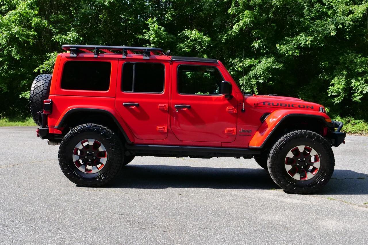 2018 Jeep Wrangler Unlimited Rubicon 4X4 / UPGRADES / Heated Leather Seats! High Point NC