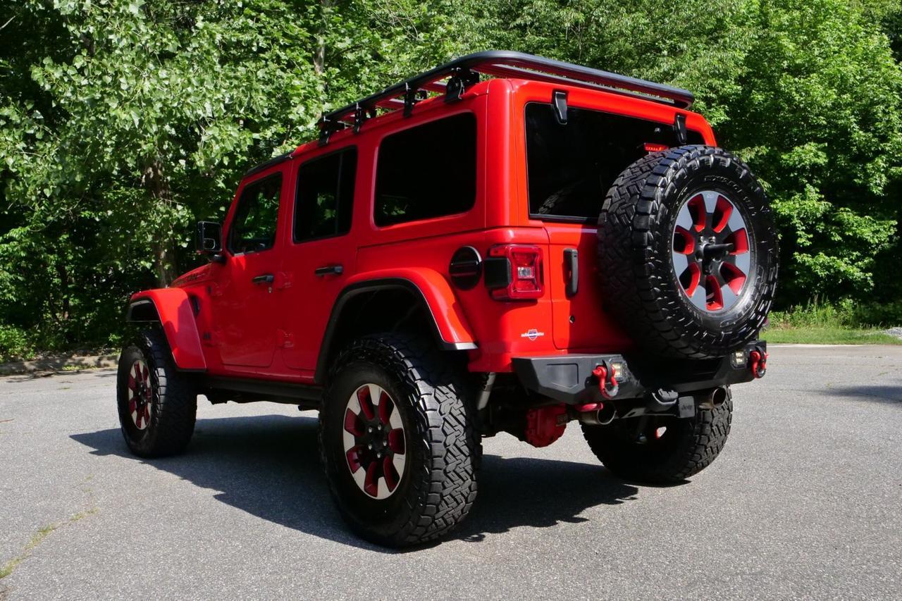 2018 Jeep Wrangler Unlimited Rubicon 4X4 / UPGRADES / Heated Leather Seats! High Point NC