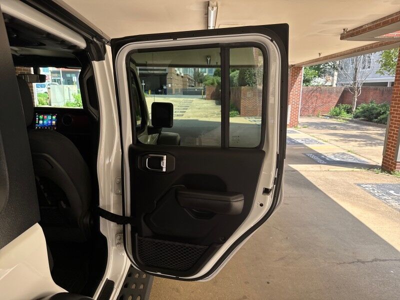 2018 Jeep Wrangler Unlimited Rubicon AWD/4WD w/ Electronic Infotainment System Group Arlington VA