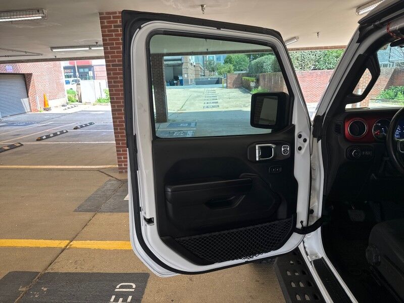 2018 Jeep Wrangler Unlimited Rubicon AWD/4WD w/ Electronic Infotainment System Group Arlington VA