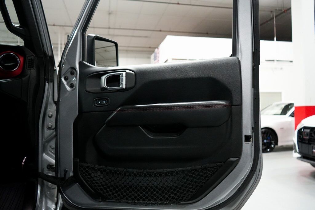 2018 Jeep Wrangler Unlimited Rubicon photo 32