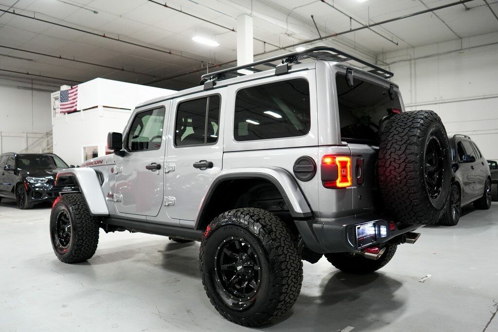 2018 Jeep Wrangler Unlimited Rubicon photo 3