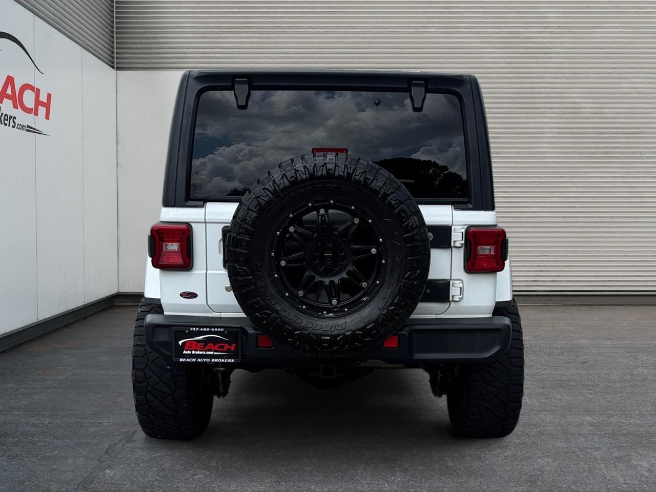 2018 Jeep Wrangler Unlimited SAHARA, 4X4, LIFTED ON 35&apos;S, TOWING PACKAGE, FENDER FLARES, REMOTE START, KEYLESS ENTRY & START, ALL WEATHER FLOOR MATS, CLEAN CARFAX, THIS JEEP IS READY FOR AN ADVENTURE- START YOUR NEXT ADVENTURE TODAY!!! Norfolk VA