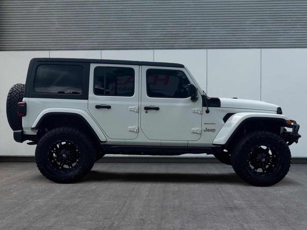 2018 Jeep Wrangler Unlimited SAHARA, 4X4, LIFTED ON 35&apos;S, TOWING PACKAGE, FENDER FLARES, REMOTE START, KEYLESS ENTRY & START, ALL WEATHER FLOOR MATS, CLEAN CARFAX, THIS JEEP IS READY FOR AN ADVENTURE- START YOUR NEXT ADVENTURE TODAY!!! Norfolk VA