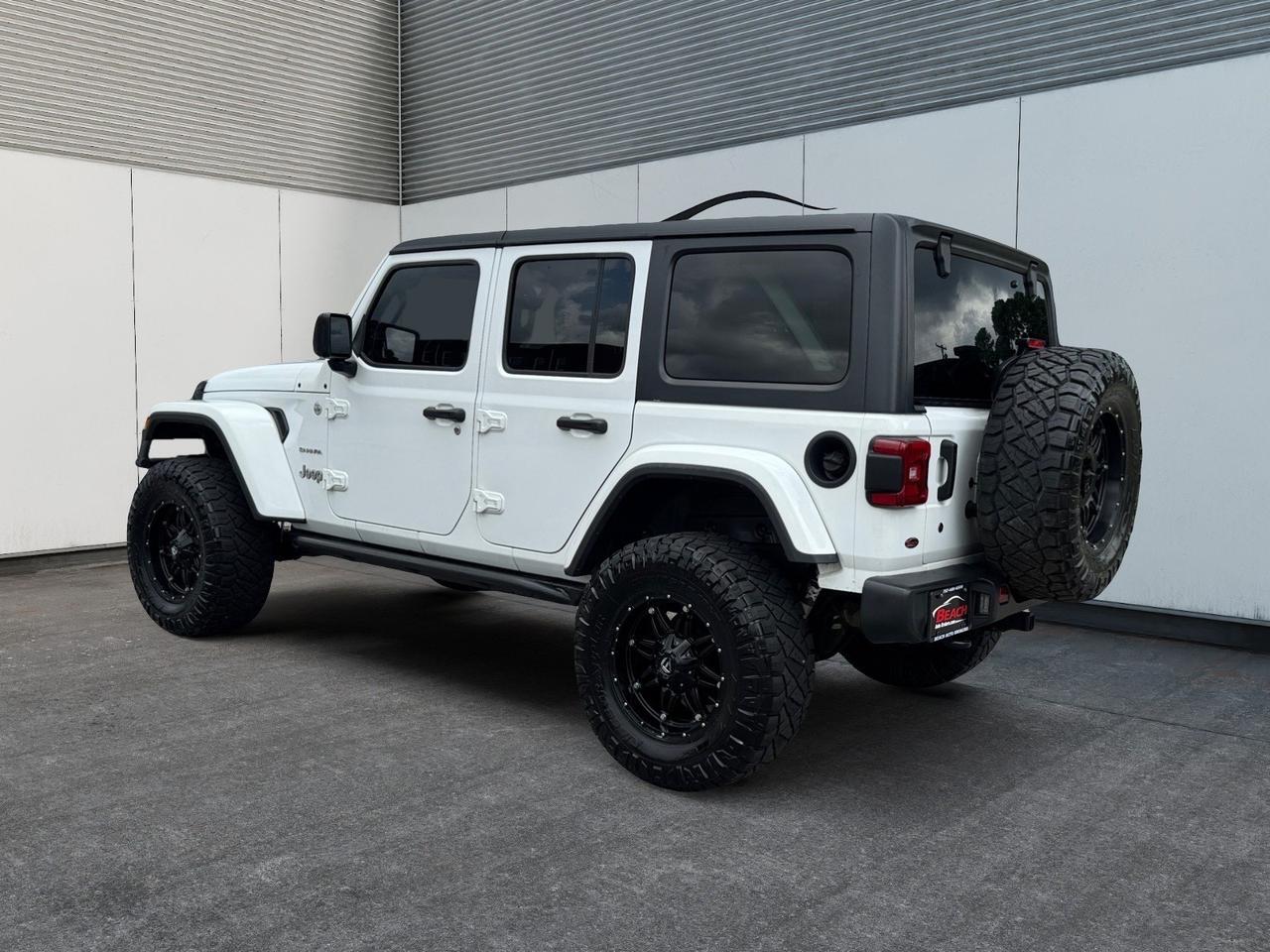 2018 Jeep Wrangler Unlimited SAHARA, 4X4, LIFTED ON 35&apos;S, TOWING PACKAGE, FENDER FLARES, REMOTE START, KEYLESS ENTRY & START, ALL WEATHER FLOOR MATS, CLEAN CARFAX, THIS JEEP IS READY FOR AN ADVENTURE- START YOUR NEXT ADVENTURE TODAY!!! Norfolk VA